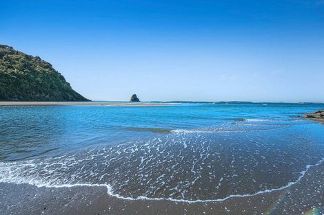 Photo of property in 2b/25 Weranui Road, Waiwera, Orewa, 0994