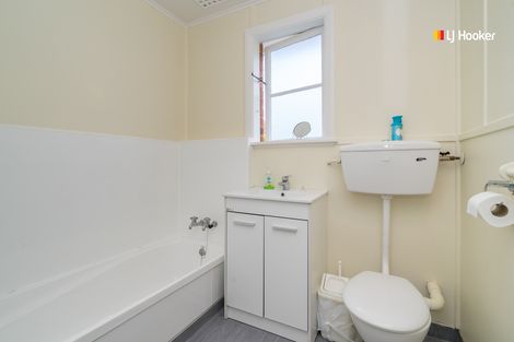 Photo of property in 128 District Road, Green Island, Dunedin, 9018