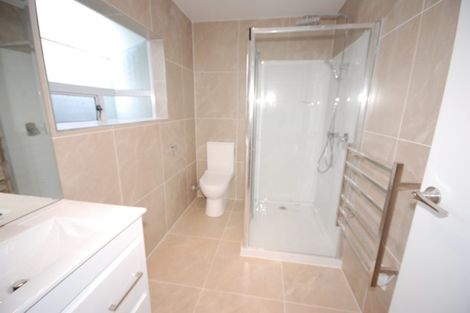 Photo of property in 2/52 Cherry Road, Bucklands Beach, Auckland, 2014