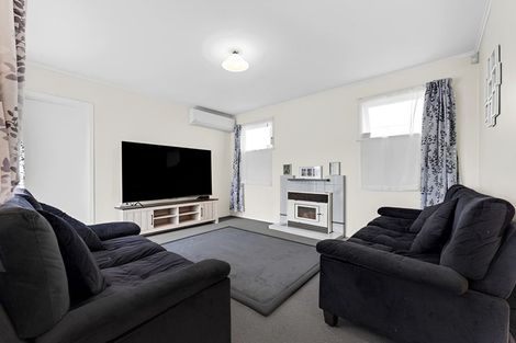 Photo of property in 65 Greenmeadows Avenue, Manurewa East, Auckland, 2102