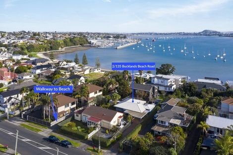 Photo of property in 2/135 Bucklands Beach Road, Bucklands Beach, Auckland, 2012