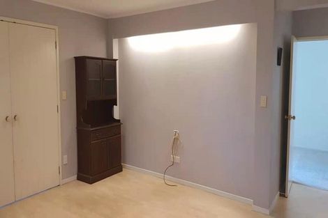 Photo of property in 31 Haseler Crescent, Howick, Auckland, 2014