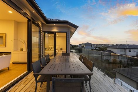 Photo of property in 50 Wainui Road, Silverdale, 0932