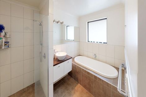 Photo of property in 16 Masefield Terrace, Kelvin Grove, Palmerston North, 4414