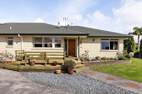 Photo of property in 2 Holmwood Park Drive, Morrinsville, 3300