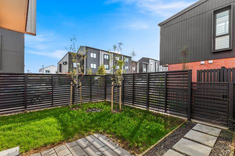 Photo of property in 10/60 Selo Street, Glen Eden, Auckland, 0602