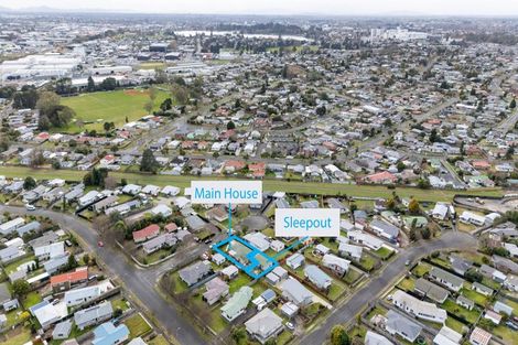 Photo of property in 4 Bremridge Place, Melville, Hamilton, 3206