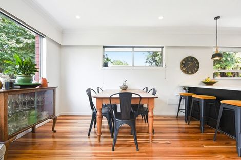 Photo of property in 44 Hooker Avenue, Chedworth, Hamilton, 3210