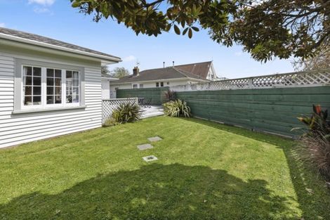 Photo of property in 13 Norton Park Avenue, Fairfield, Lower Hutt, 5011