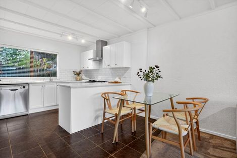 Photo of property in 2/36 Koromiko Street, New Lynn, Auckland, 0600