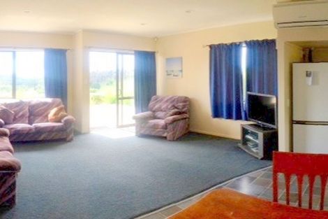Photo of property in 2092c State Highway 10, Waipapa, 0295