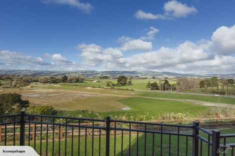 Photo of property in 36 Rodeo Drive, Kelvin Grove, Palmerston North, 4414
