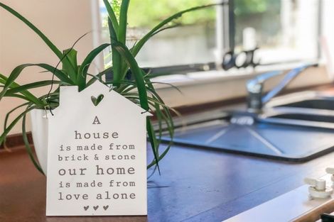 Photo of property in 13 Trig Hill Terrace, Waikanae Beach, Waikanae, 5036