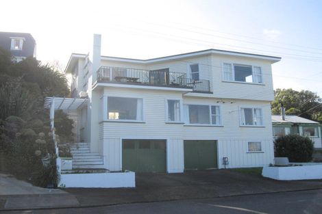 Photo of property in 3 Onepoto Road, Titahi Bay, Porirua, 5022