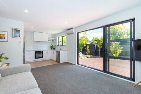 Photo of property in 258a Edgeware Road, Edgeware, Christchurch, 8013
