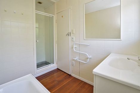 Photo of property in 42 Pulham Crescent, Queenwood, Hamilton, 3210