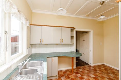 Photo of property in 643 Ferguson Street, Terrace End, Palmerston North, 4410