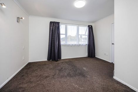 Photo of property in 1/1 Cooper Place, Papakura, 2110