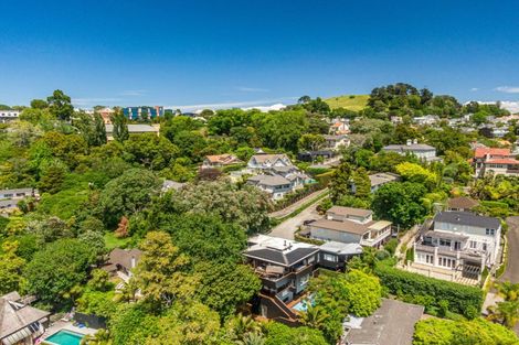 Photo of property in 35 Portland Road, Remuera, Auckland, 1050