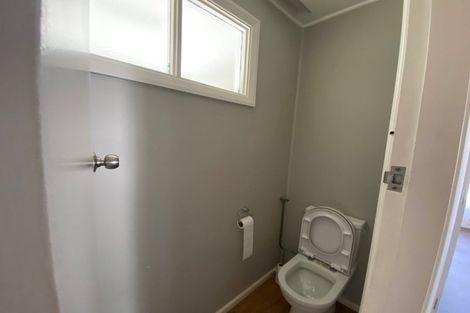 Photo of property in 5 Nyton Place, Bryndwr, Christchurch, 8053