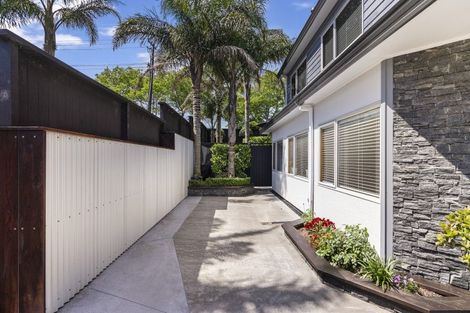 Photo of property in 45 Cockle Road, Cockle Bay, Auckland, 2014