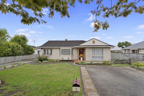 Photo of property in 5 Martin Street, Fairfield, Hamilton, 3214