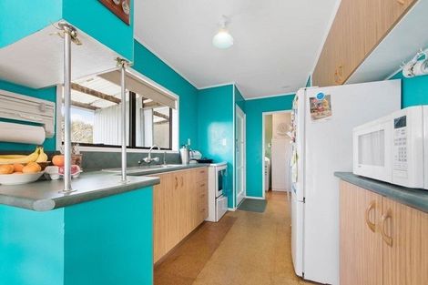 Photo of property in 12 Granville Drive, Massey, Auckland, 0614