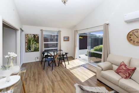 Photo of property in 55 Landsdowne Terrace, Cashmere, Christchurch, 8022