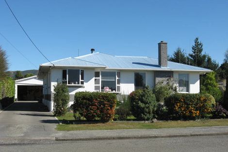 Photo of property in 23 Maude Street, Waimate, 7924