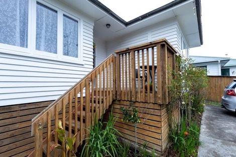 Photo of property in 200a Henderson Valley Road, Henderson, Auckland, 0612