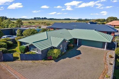 Photo of property in 174 Moana Street, Rosedale, Invercargill, 9810