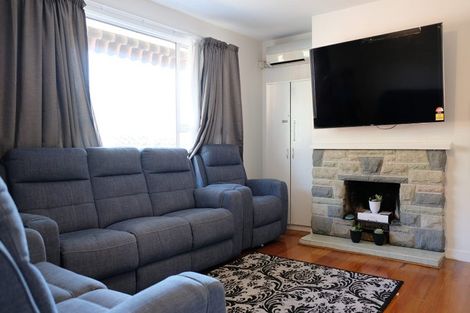 Photo of property in 51 Lochee Road, Upper Riccarton, Christchurch, 8041