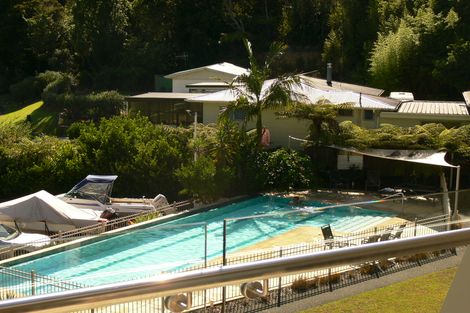 Photo of property in Bridgewater Apartments, 305/7 Te Rangi Cross Road, Paihia, 0200