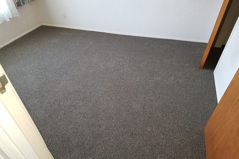 Photo of property in 2/211 Forrest Hill Road, Forrest Hill, Auckland, 0620