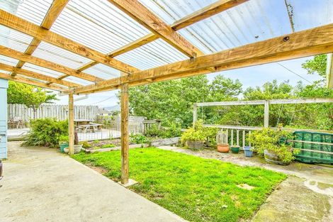 Photo of property in 13 Downes Street, Titahi Bay, Porirua, 5022