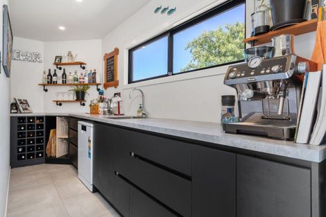 Photo of property in 15d Madison Street, Carterton, 5713