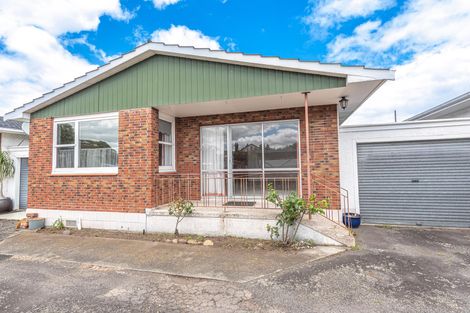 Photo of property in 3/5 Saint Leonard Street, Saint Johns Hill, Whanganui, 4501