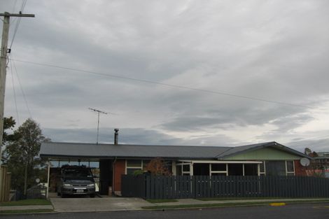 Photo of property in 23 Lewin Street, Balclutha, 9230