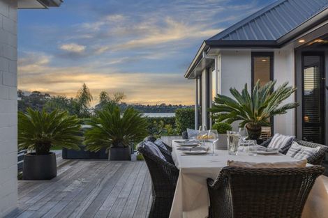 Photo of property in 15 Kirkhill Close, Bethlehem, Tauranga, 3110