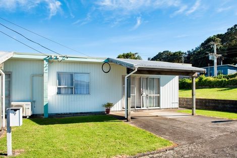 Photo of property in 26 Simons Street, Moturoa, New Plymouth, 4310