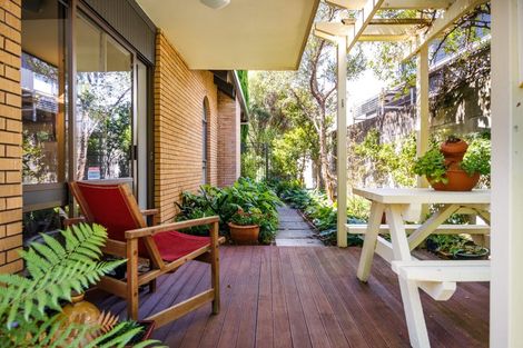 Photo of property in 101 Clifton Terrace, Fitzherbert, Palmerston North, 4410