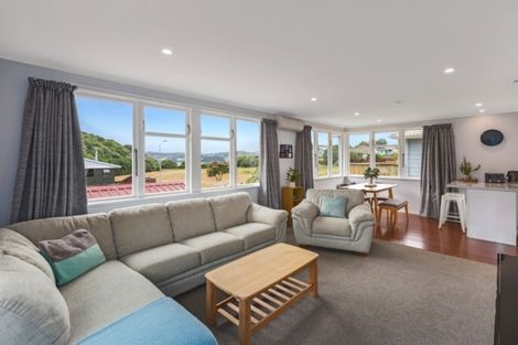 Photo of property in 91 Rangituhi Crescent, Takapuwahia, Porirua, 5022