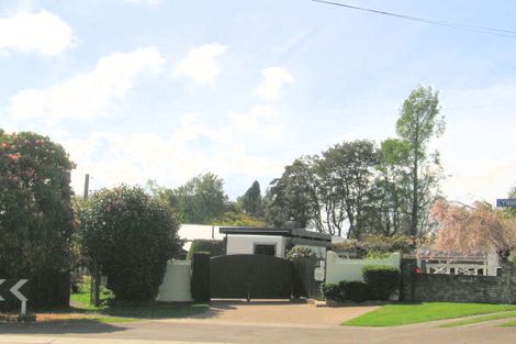 Photo of property in 60 Lynmore Avenue, Lynmore, Rotorua, 3010