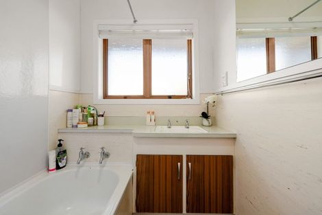 Photo of property in 69b Williams Street, Cambridge, 3434