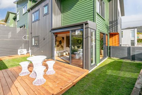 Photo of property in 365b Karori Road, Karori, Wellington, 6012