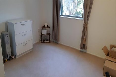 Photo of property in 12 Pendene Place, Forrest Hill, Auckland, 0620