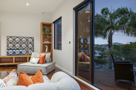 Photo of property in 17 Waitemata Road, Hauraki, Auckland, 0622