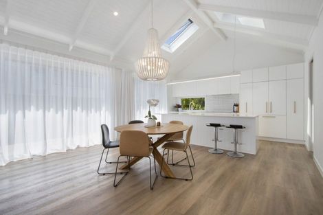 Photo of property in 2 Goldstone Place, Omokoroa, 3114