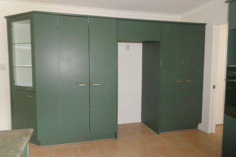 Photo of property in 1 Landvale Court, Browns Bay, Auckland, 0630