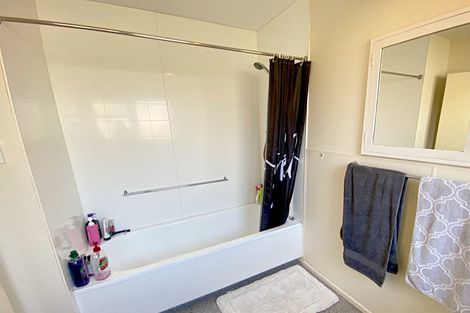 Photo of property in 63 Office Road, Merivale, Christchurch, 8014